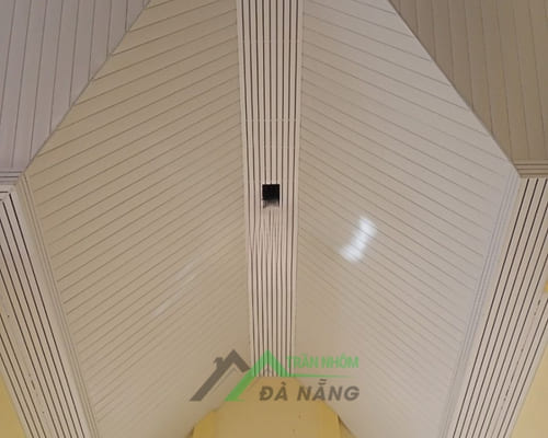Nhà thờ Tín Lành Phê Lạch